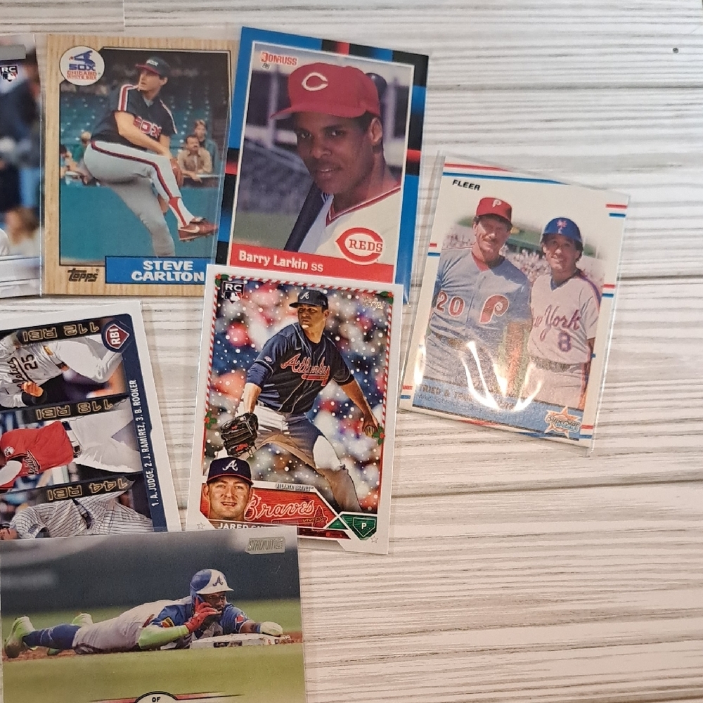Baseball Trading Card Collection - Picture 3 of 4